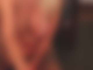 sassythang4u's Live Sex Cam Show