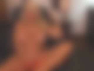 sassythang4u's Live Sex Cam Show