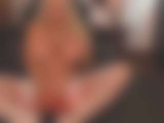 sassythang4u's Live Sex Cam Show