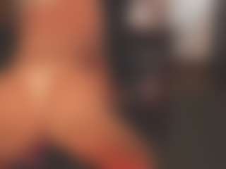sassythang4u's Live Sex Cam Show