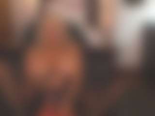 sassythang4u's Live Sex Cam Show