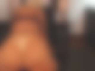 sassythang4u's Live Sex Cam Show