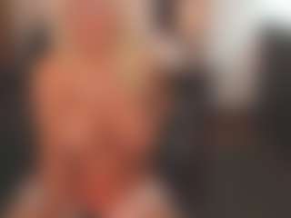 sassythang4u's Live Sex Cam Show