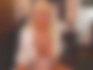 sassythang4u's Live Sex Cam Show