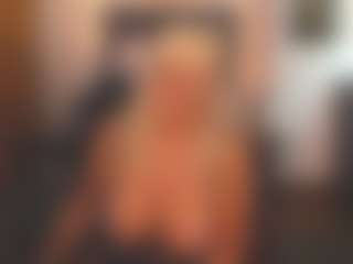 sassythang4u's Live Sex Cam Show