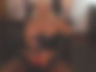 sassythang4u's Live Sex Cam Show