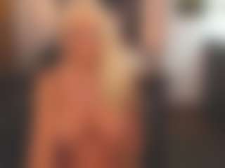 Live cam show with sassythang4u - Glasses on Uber Horny