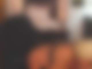 Live cam show with sassythang4u - American Mature on TeamSkeetLive | united states