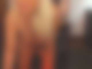 sassythang4u's Live Sex Cam Show