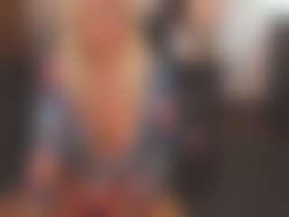 sassythang4u's Live Sex Cam Show