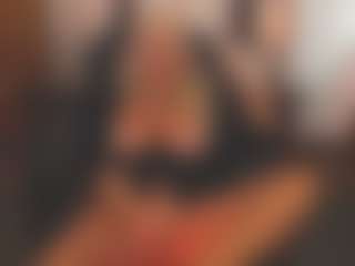 sassythang4u's Live Sex Cam Show