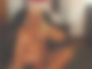 sassythang4u's Live Sex Cam Show