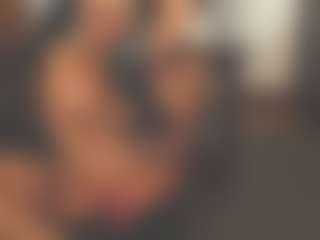 sassythang4u's Live Sex Cam Show