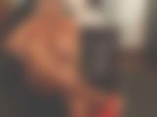Live cam show with sassythang4u - American Mature on Mixed Magazine Live | united states