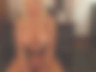sassythang4u's Live Sex Cam Show