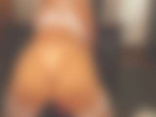 sassythang4u's Live Sex Cam Show