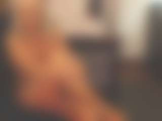 sassythang4u's Live Sex Cam Show
