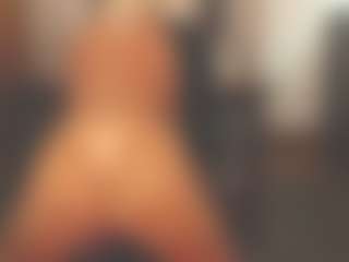 sassythang4u's Live Sex Cam Show