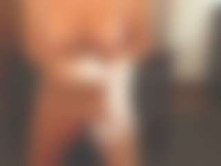 sassythang4u's Live Sex Cam Show