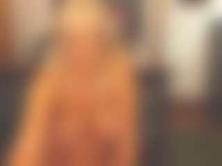 sassythang4u's Live Sex Cam Show