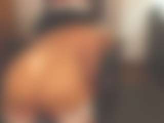 sassythang4u's Live Sex Cam Show