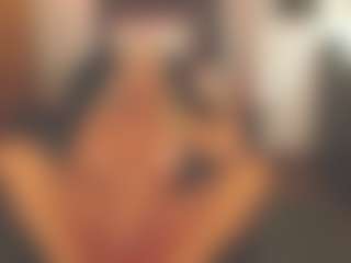 sassythang4u's Live Sex Cam Show
