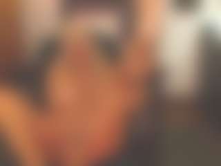 sassythang4u's Live Sex Cam Show