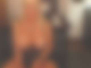 sassythang4u's Live Sex Cam Show