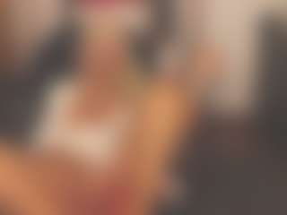 sassythang4u's Live Sex Cam Show