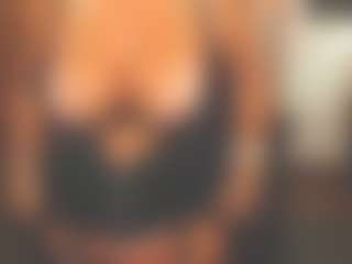 Live cam show with sassythang4u - Senior on TeamSkeetLive