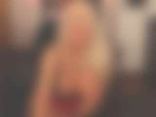 sassythang4u's Live Sex Cam Show
