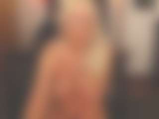 sassythang4u's Live Sex Cam Show