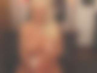 sassythang4u's Live Sex Cam Show