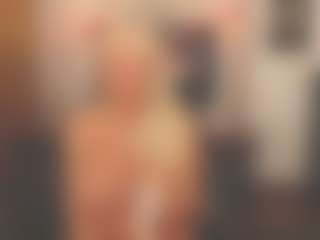 sassythang4u's Live Sex Cam Show