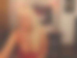 Live cam show with sassythang4u - Blonde Hair HD on Camsoda