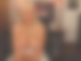 sassythang4u's Live Sex Cam Show
