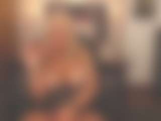 Live cam show with sassythang4u - American BBW on TeamSkeetLive | united states