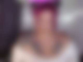 Live cam show with kitty - Average on Milfs Live