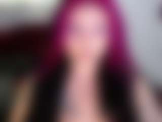 Live cam show with kitty - Nipple Piercings on slutload