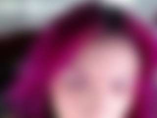 Live cam show with kitty - Average on boobsie.com