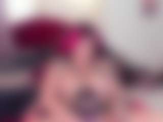 Live cam show with kitty - Spin on xplaylive.com