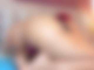 Live cam show with Jenna Grey - Mature on Camsoda Late Night