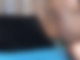 Live cam show with Jenna Grey - Mature on Stripli.com