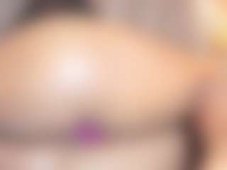 Live cam show with Jenna Grey - Granny on Camsoda