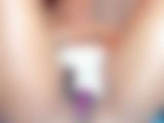 Jenna Grey MILF webcam performer live streaming