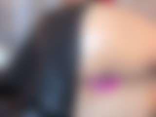 Jenna Grey MILF webcam performer live streaming