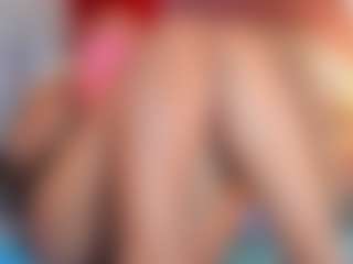 Live cam show with Jenna Grey - Skinny MILF on CamSodaAdn