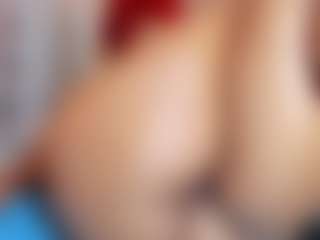 Live cam show with Jenna Grey - Brown Eyes Red Hair on Dare Cams