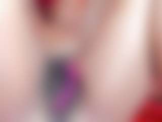 Live cam show with Jenna Grey - Brown Eyes Red Hair on Camsoda