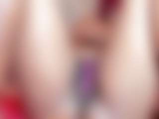 Live cam show with Jenna Grey - Curvy Small Tits on CamSodaAdn